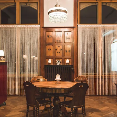 Kurhaus ホテル ベルギュン