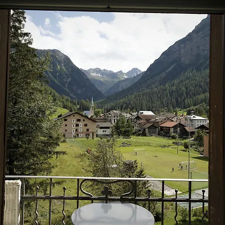 Kurhaus Hotell Bergün