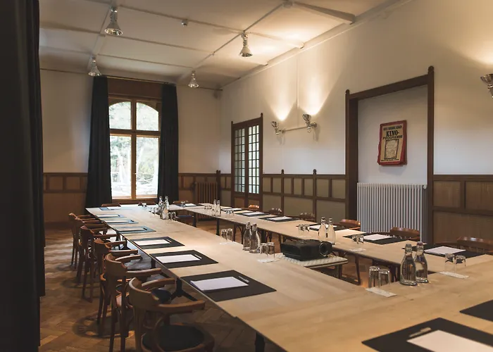 Hotel Kurhaus 2*