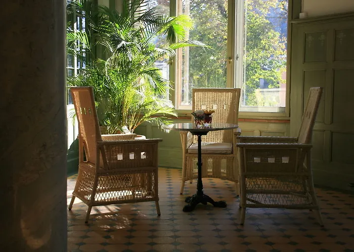 Kurhaus Hotel 2*