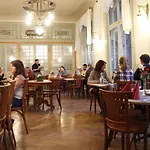 Kurhaus Hotel 2*