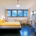 Kurhaus Hotel 2*