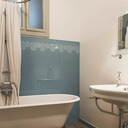 Kurhaus Hotel 2*